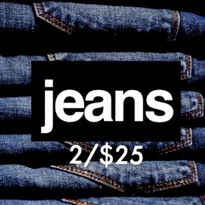 👖(+)Bundle (2)/$25👖Petite Jeans